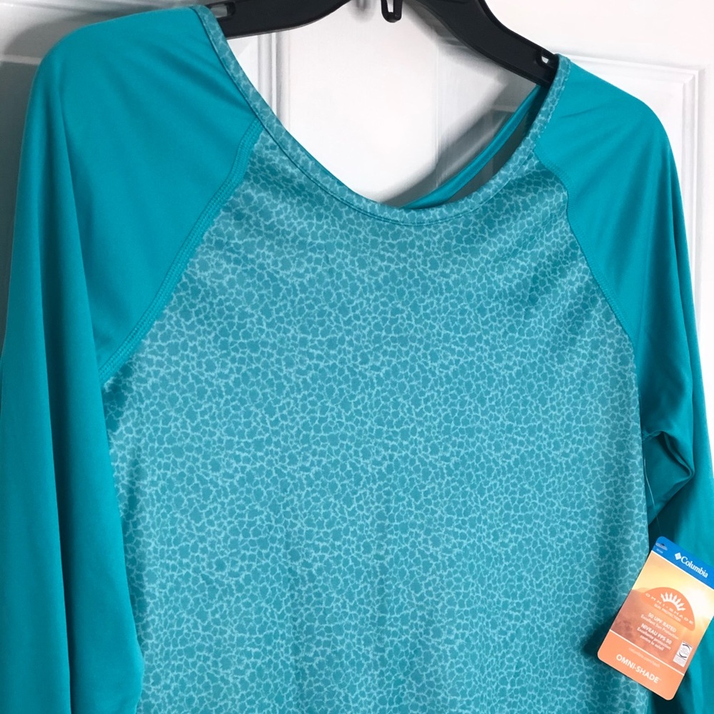 Columbia Women's Blue Long Sleeve Omni Shade Shirt Size US Medium - Picture 4 of 8